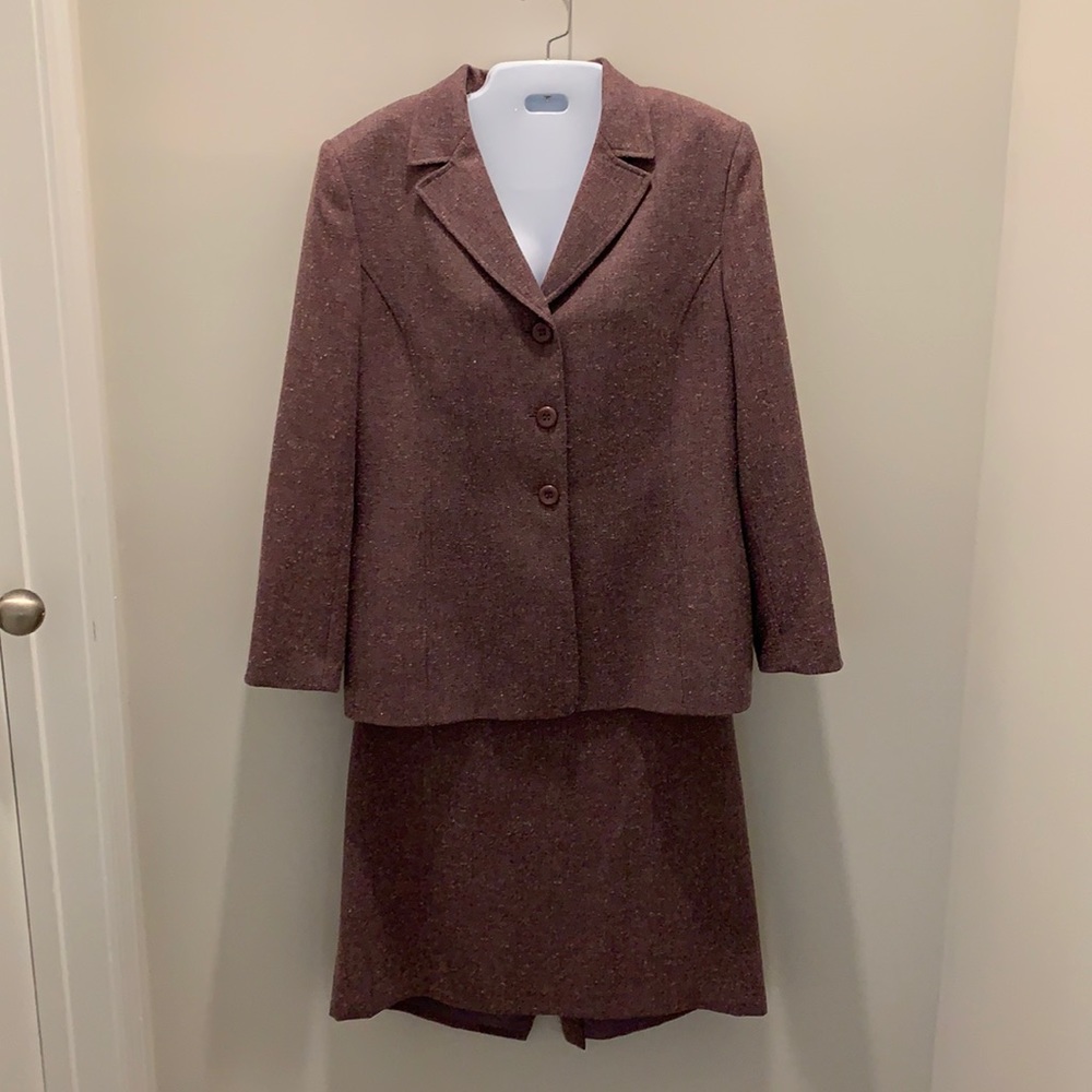 LeSuit Petite 14P 2 piece purple